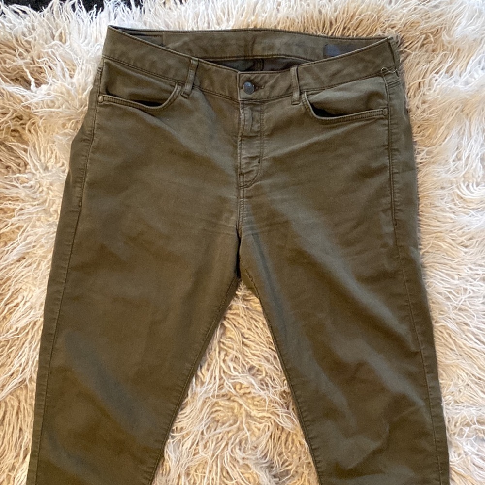 Jeans - Picture 2 of 3